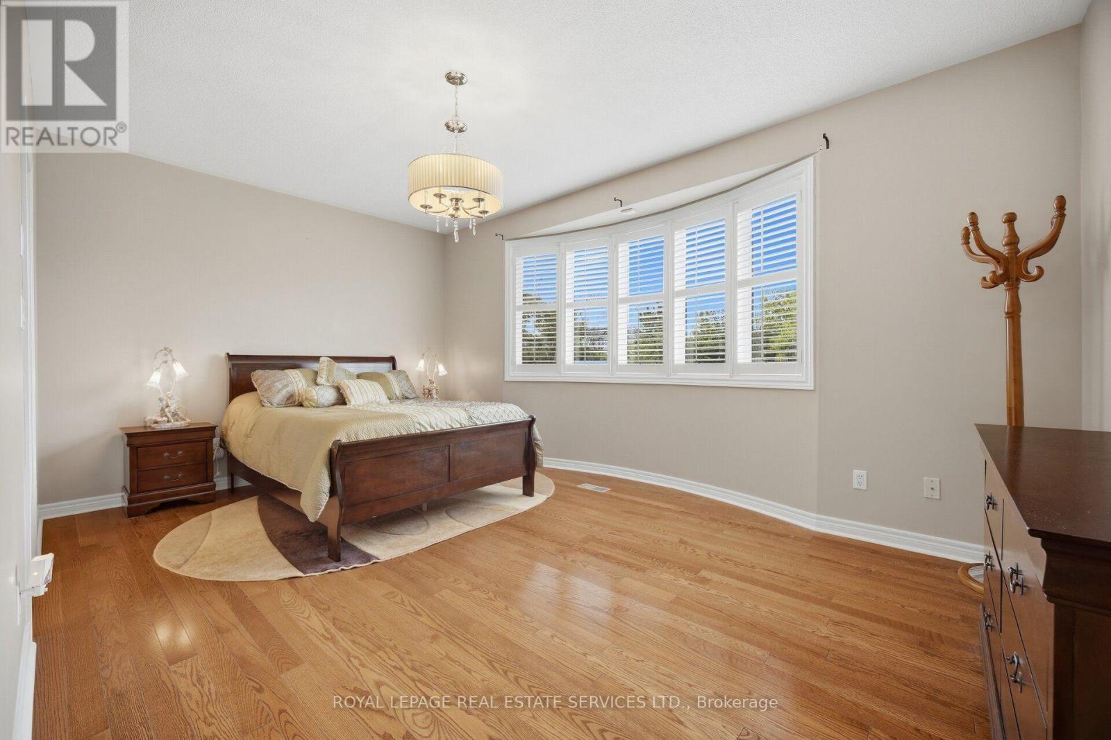 3057 Portree Crescent, Oakville, ON