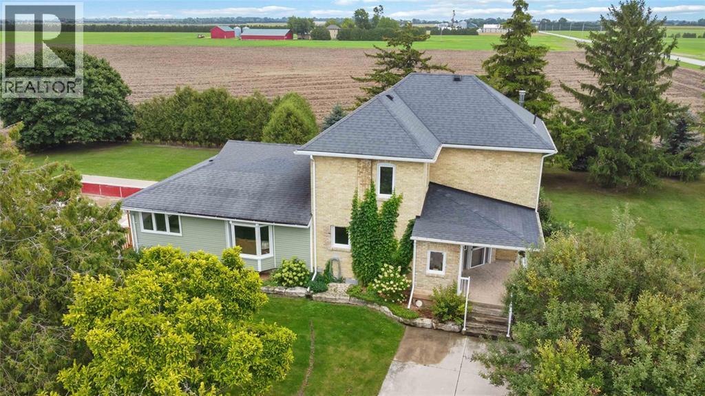 5458 Douglas Line, Plympton-Wyoming, ON
