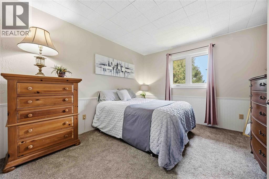 5458 Douglas Line, Plympton-Wyoming, ON