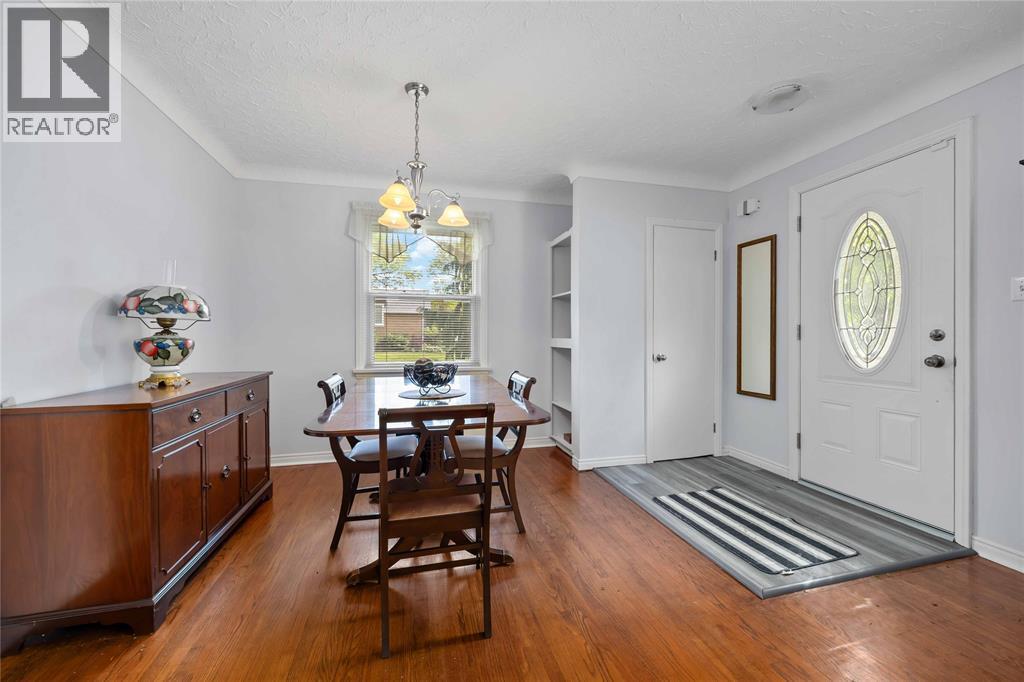 1242 Marcin Road, Sarnia, ON