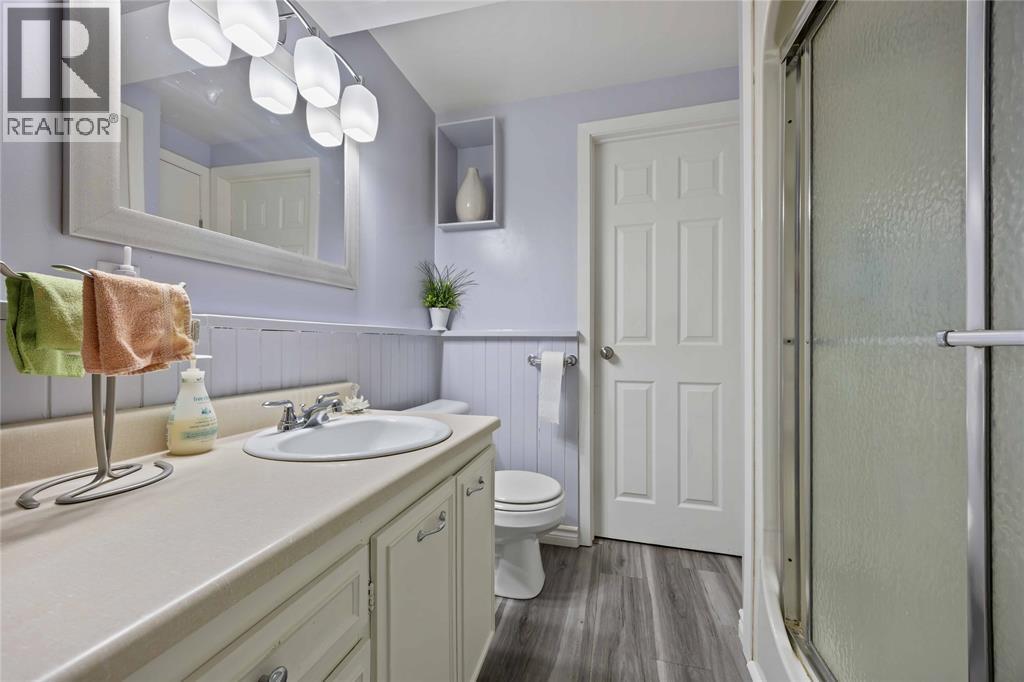 1242 Marcin Road, Sarnia, ON