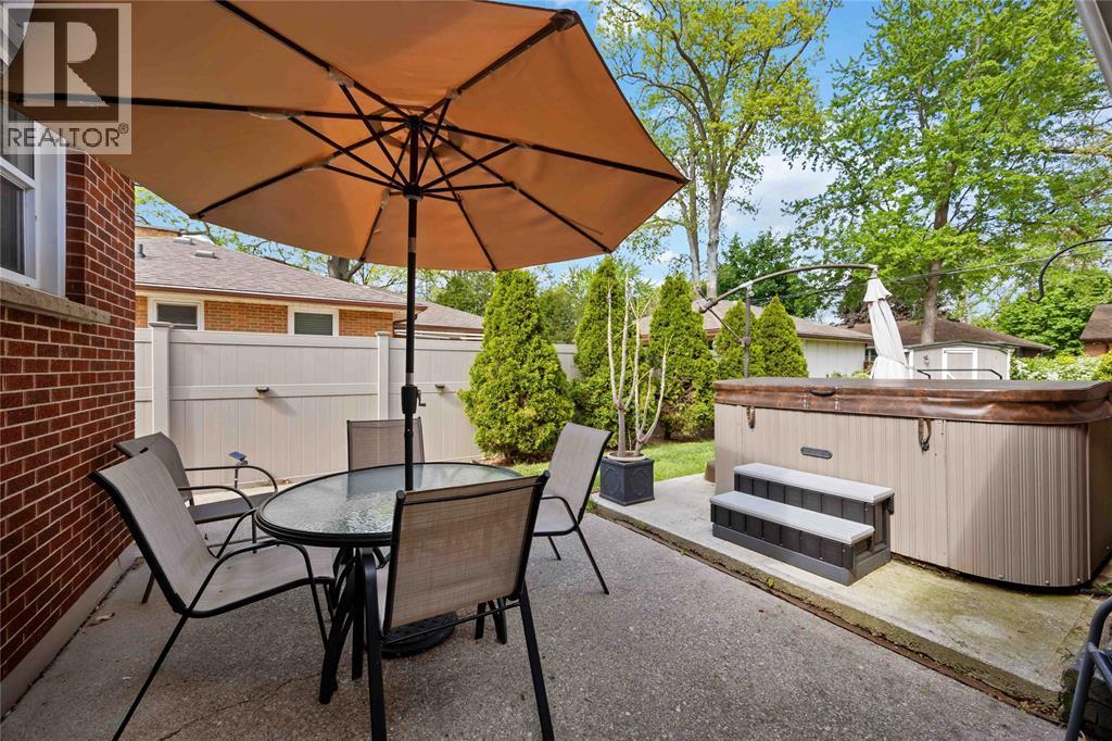 1242 Marcin Road, Sarnia, ON