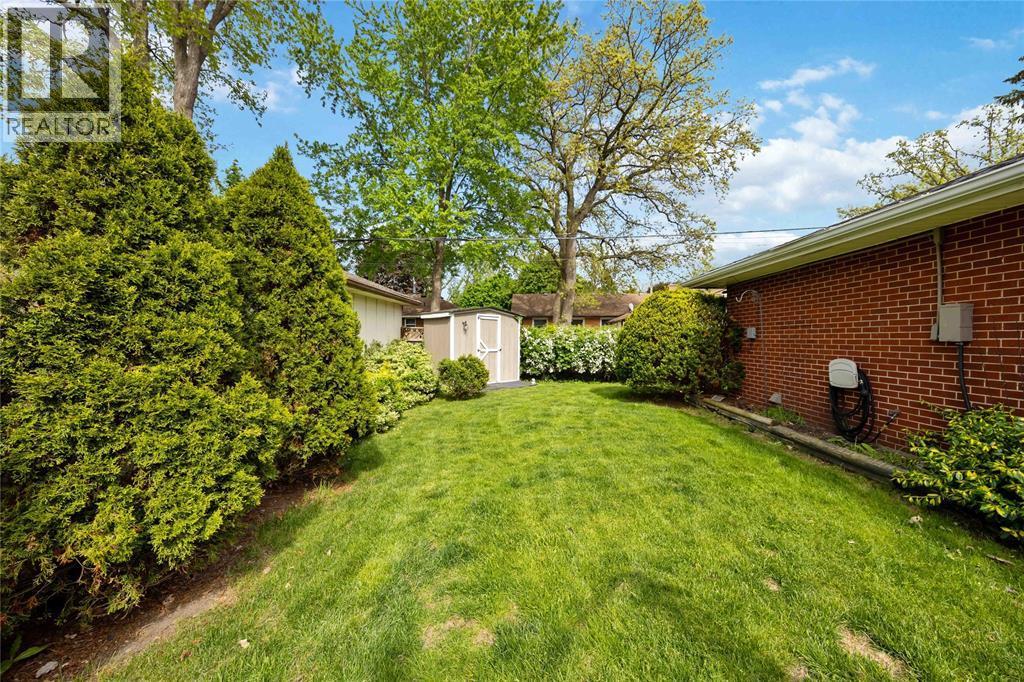 1242 Marcin Road, Sarnia, ON