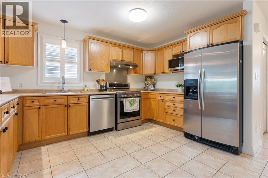 16 Pheasant Trail, Port Dover, ON