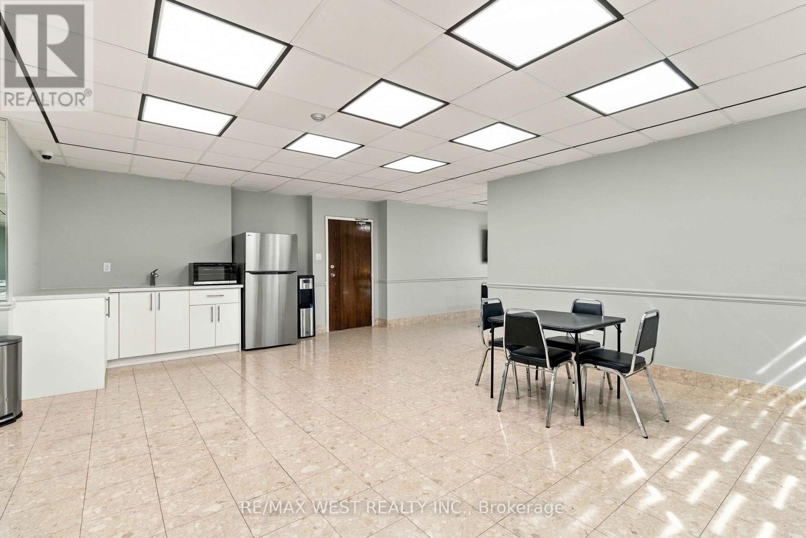 PARTY ROOM - 2702 - 80 Antibes Drive, Toronto, ON