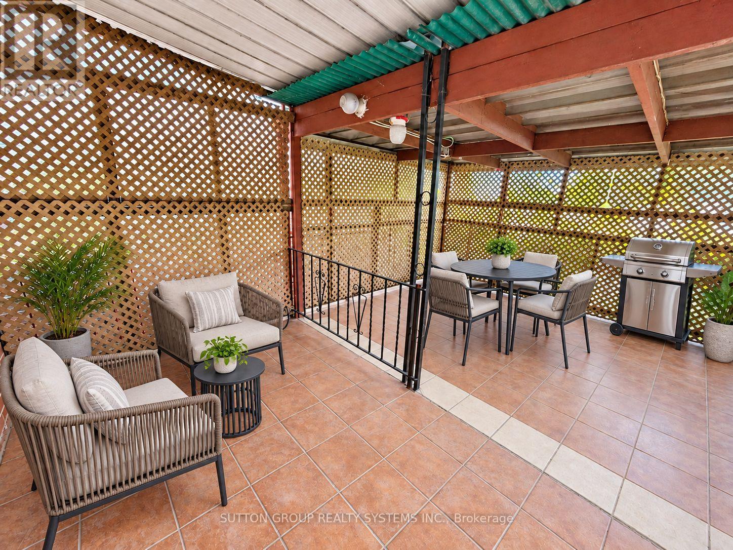 142 Ennerdale Road, Toronto, ON