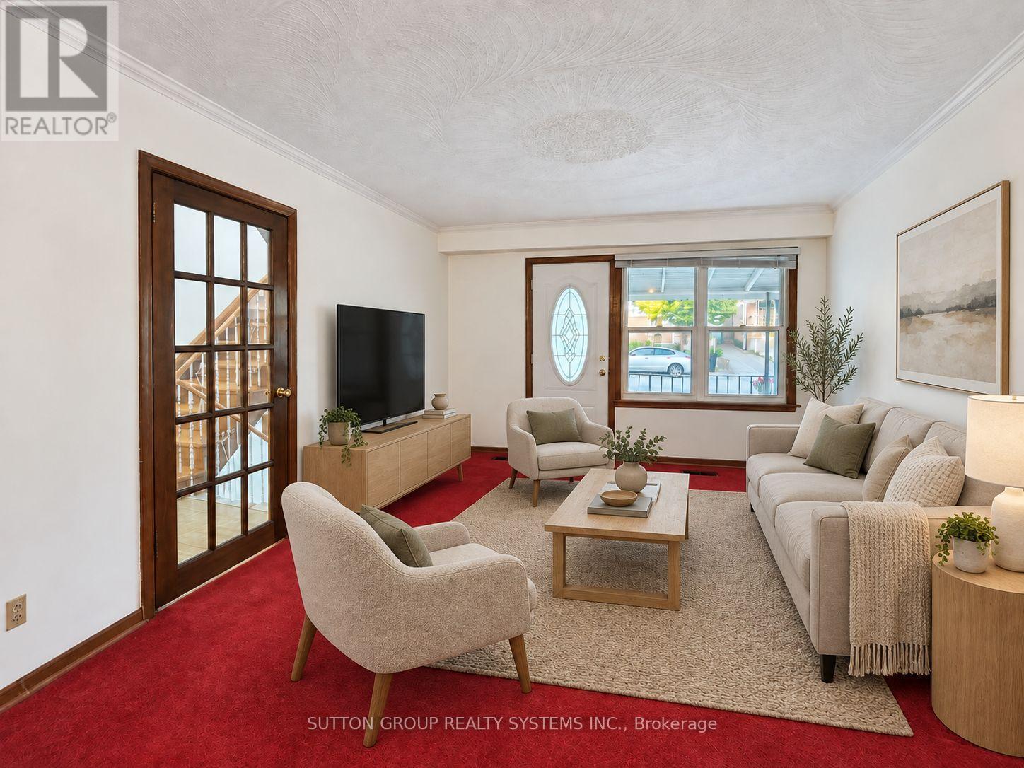 142 Ennerdale Road, Toronto, ON
