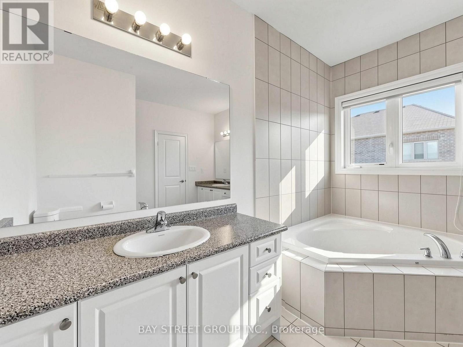 3175 William Rose Way, Oakville, ON