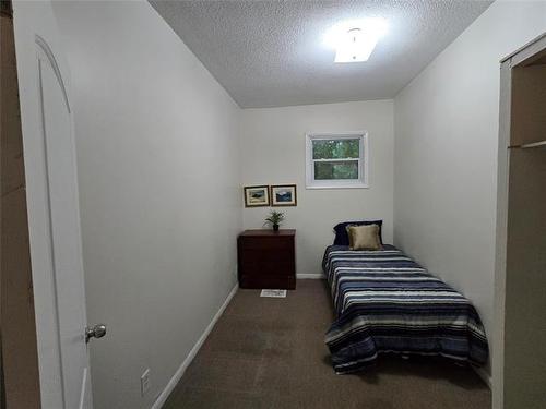 215 Spence St, Winnipeg, MB 