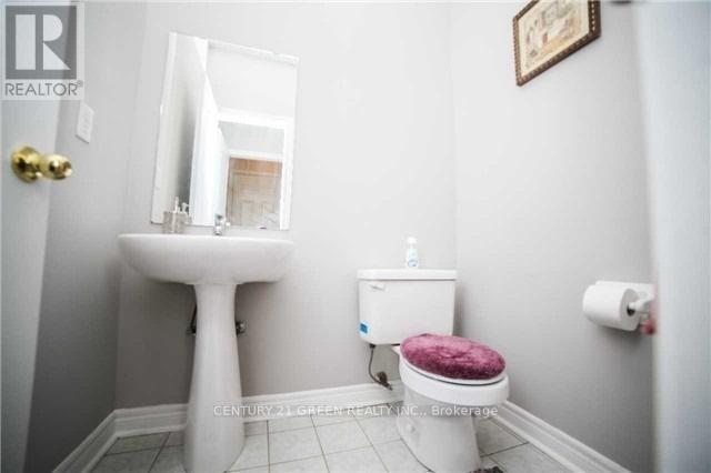 3355 Fountain Park Avenue, Mississauga, ON