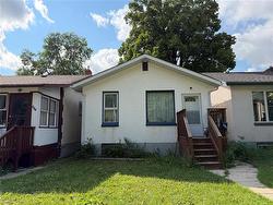 646 Minto ST Winnipeg, MB R3G 2R1