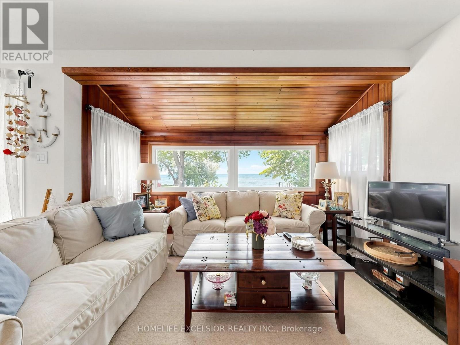 2156 Lakeshore Drive, Ramara, ON