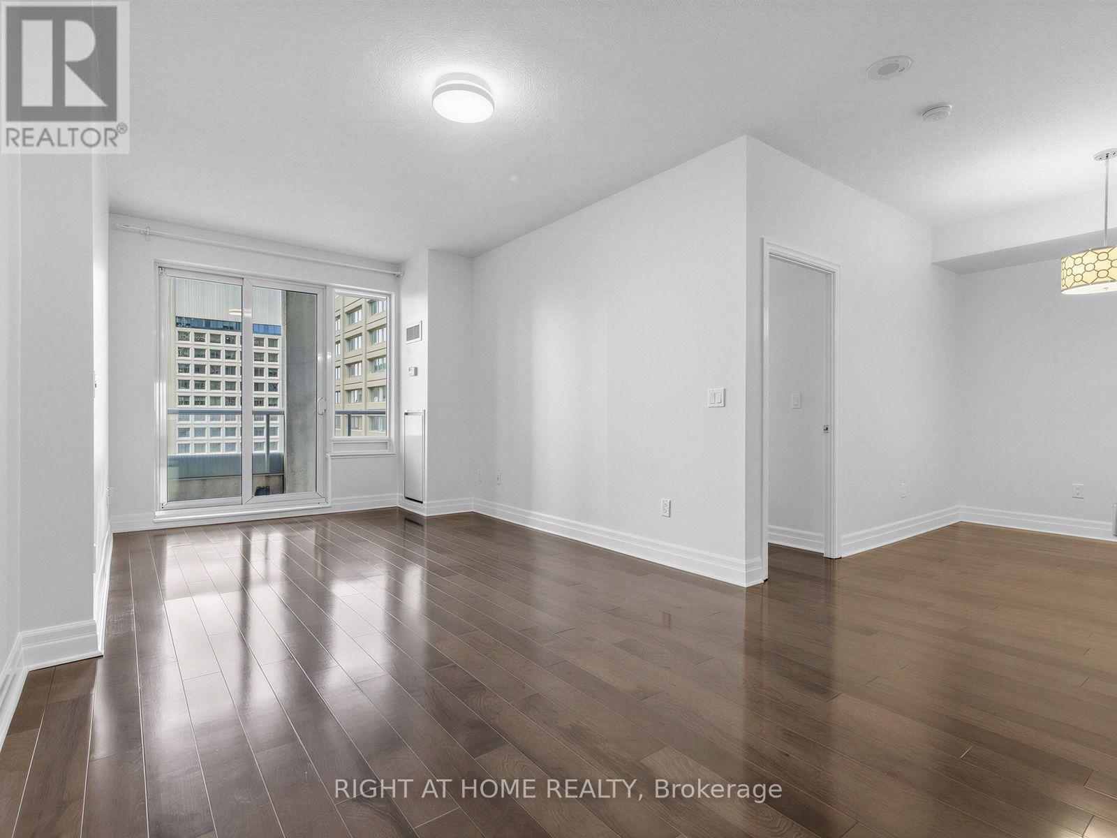 1810 - 35 Balmuto Street, Toronto, ON