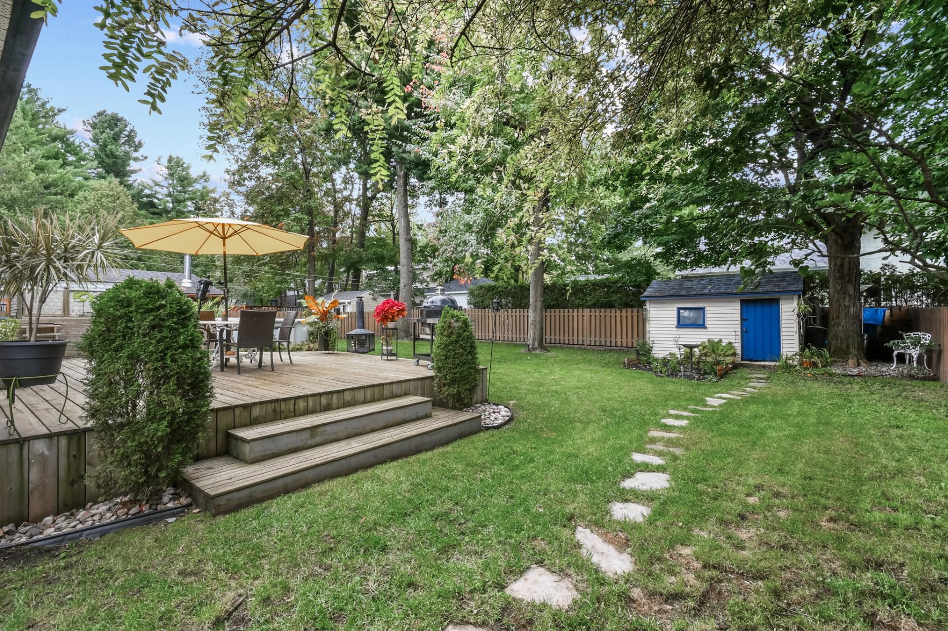 Extérieur - 38 Av. De Bruyères, Lorraine, QC