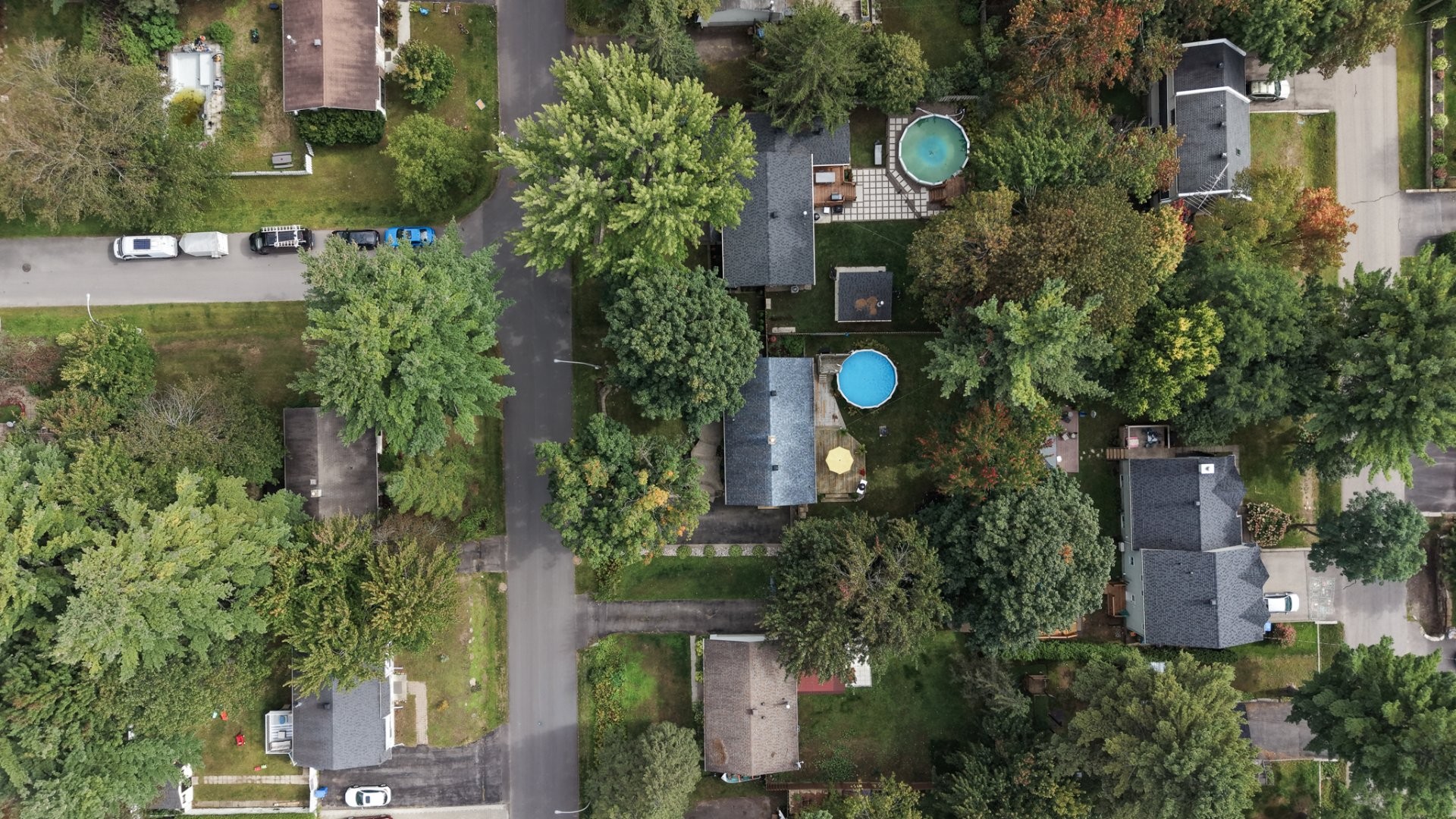 Photo aérienne - 38 Av. De Bruyères, Lorraine, QC