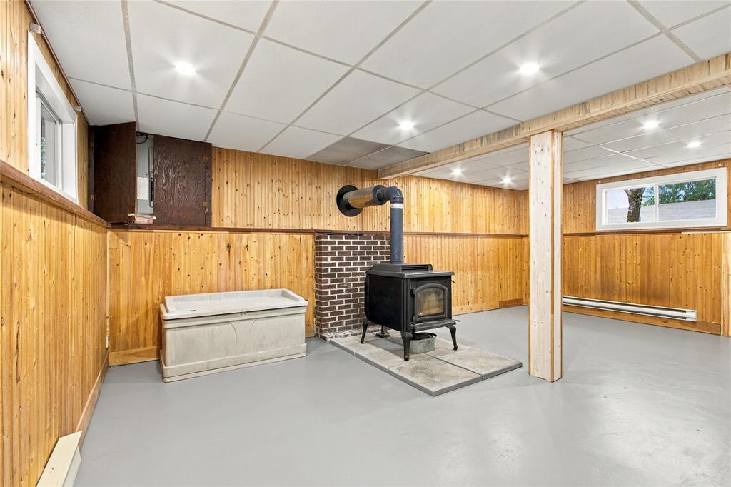 98 Rickenbacker Road, Gander, NL