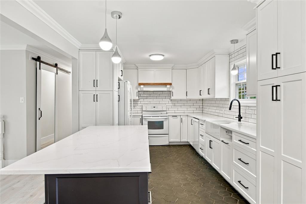 98 Rickenbacker Road, Gander, NL