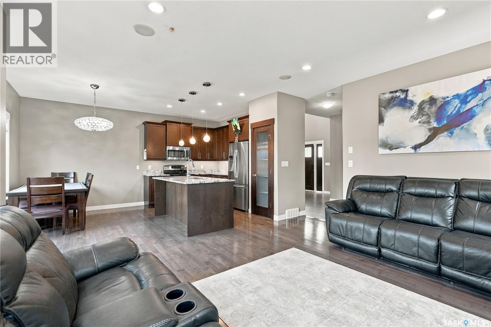411 Hastings Crescent, Saskatoon, SK