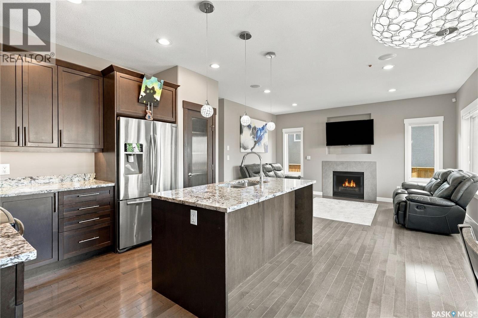 411 Hastings Crescent, Saskatoon, SK