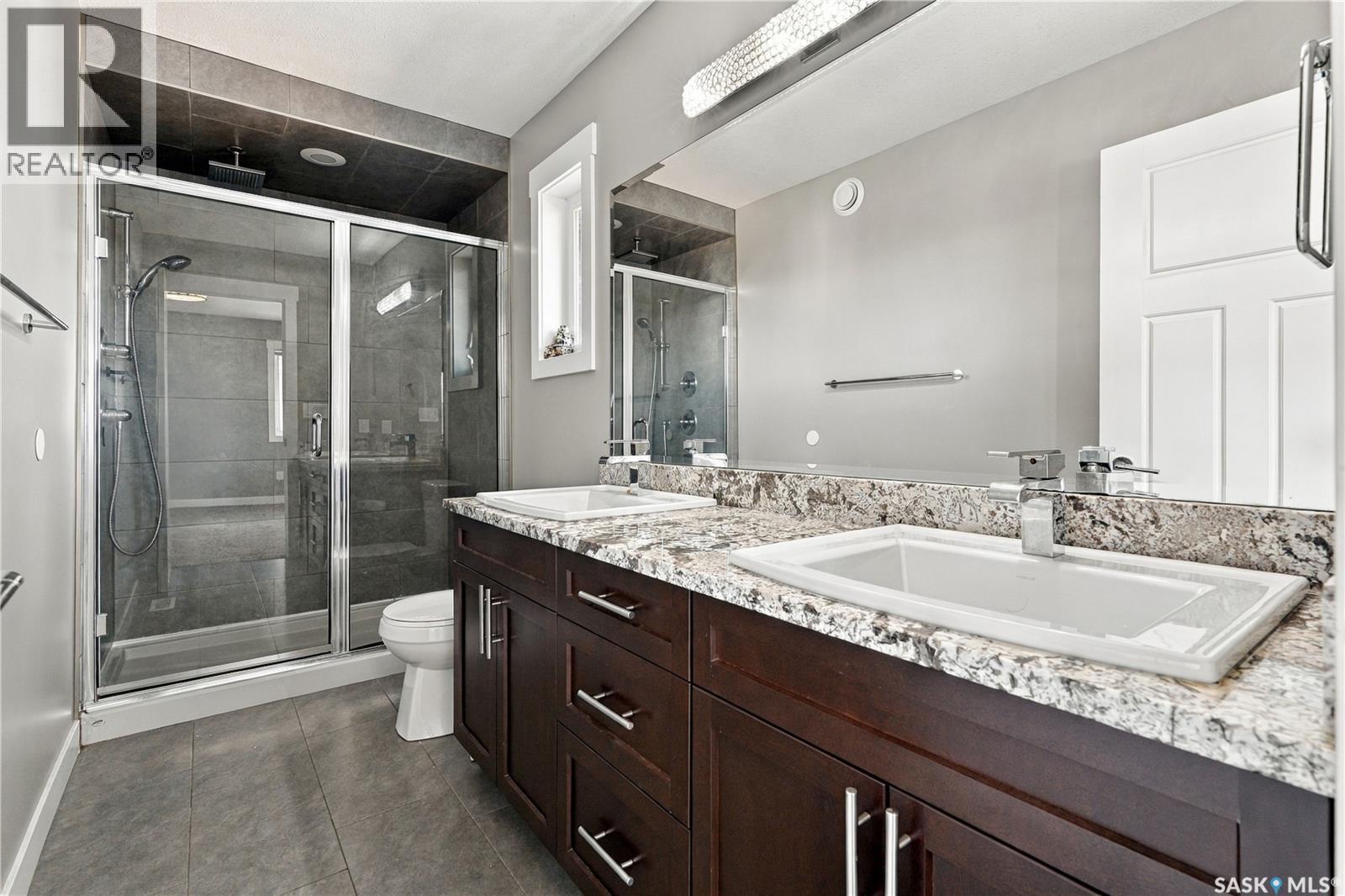411 Hastings Crescent, Saskatoon, SK