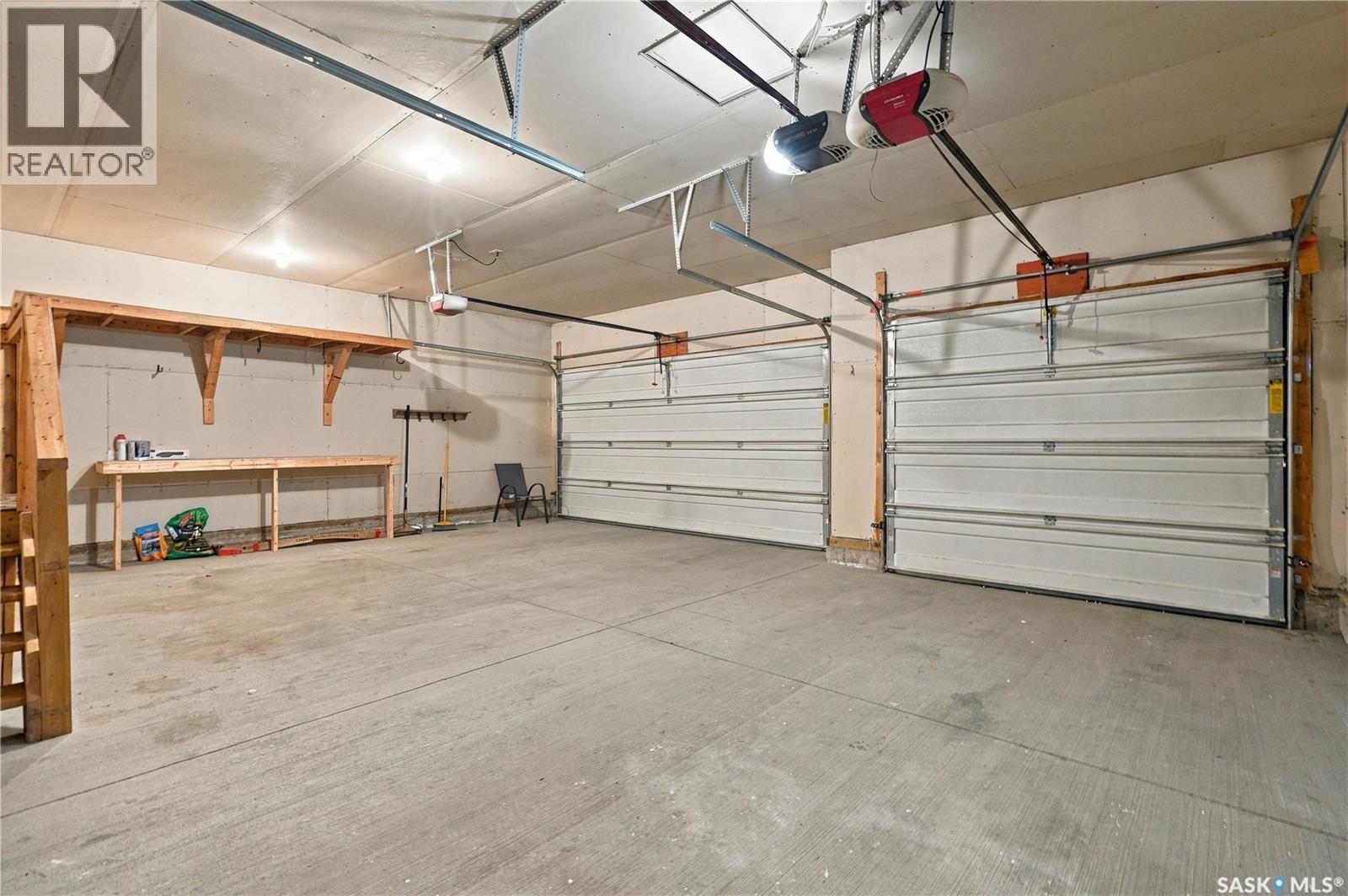 411 Hastings Crescent, Saskatoon, SK