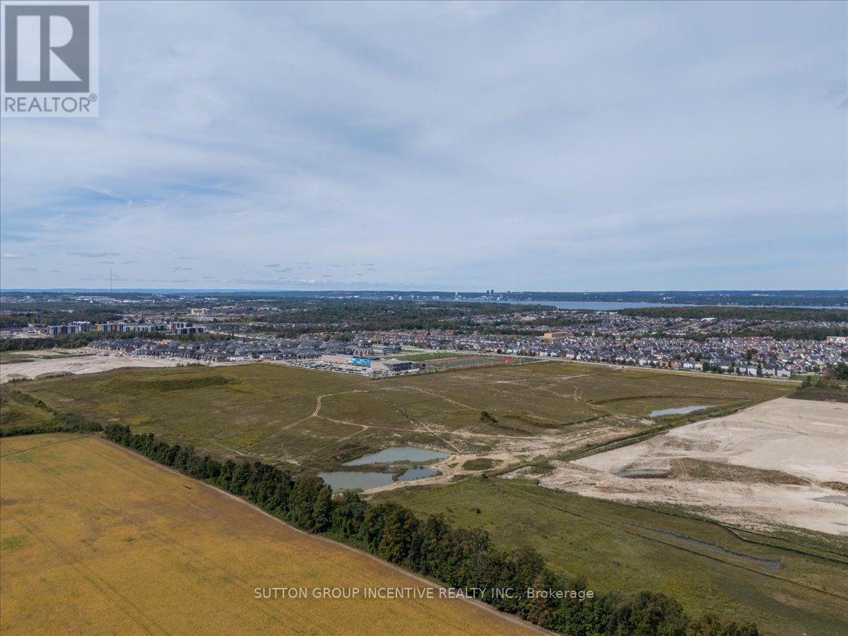 883 Mapleview Drive E, Barrie, ON