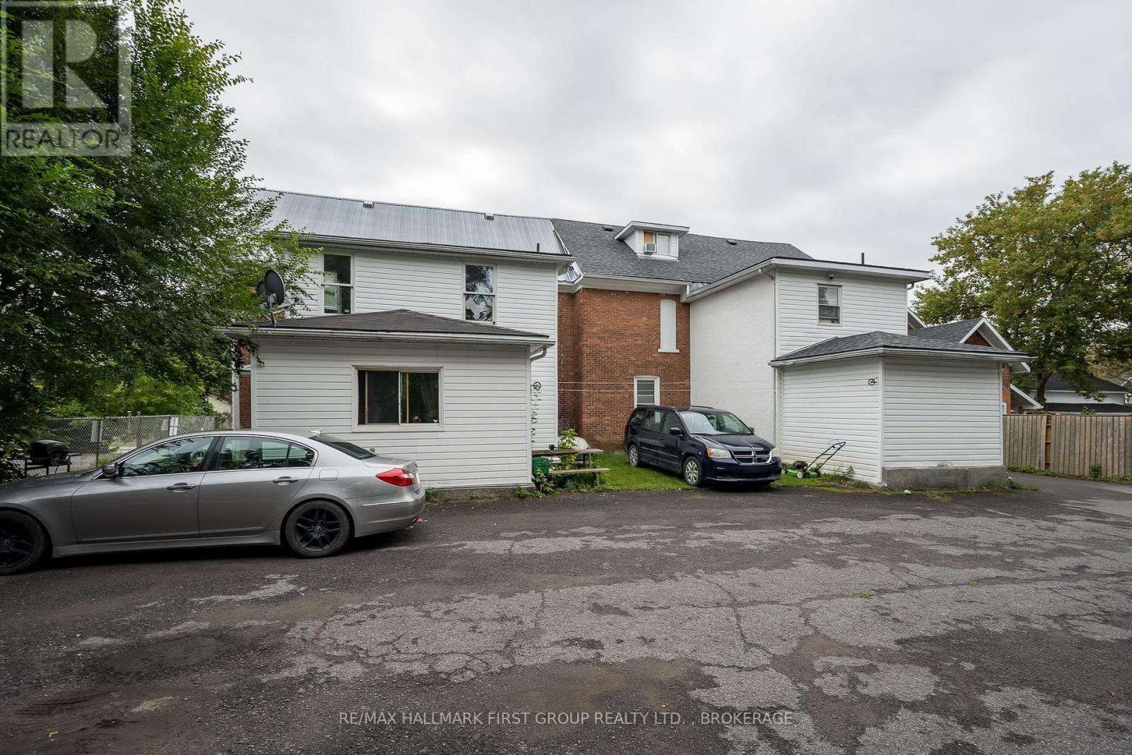 49/51 Bridge Street W, Greater Napanee (Greater Napanee), ON