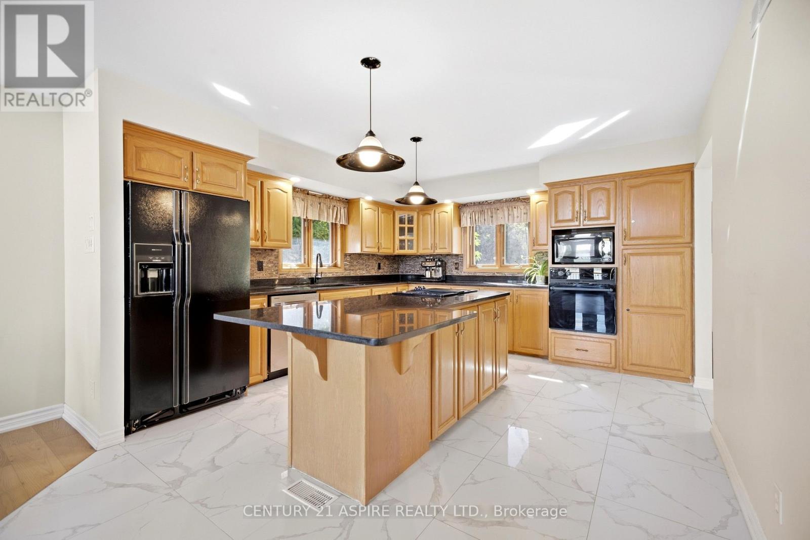 800 Forest Park Road, Laurentian Valley, ON