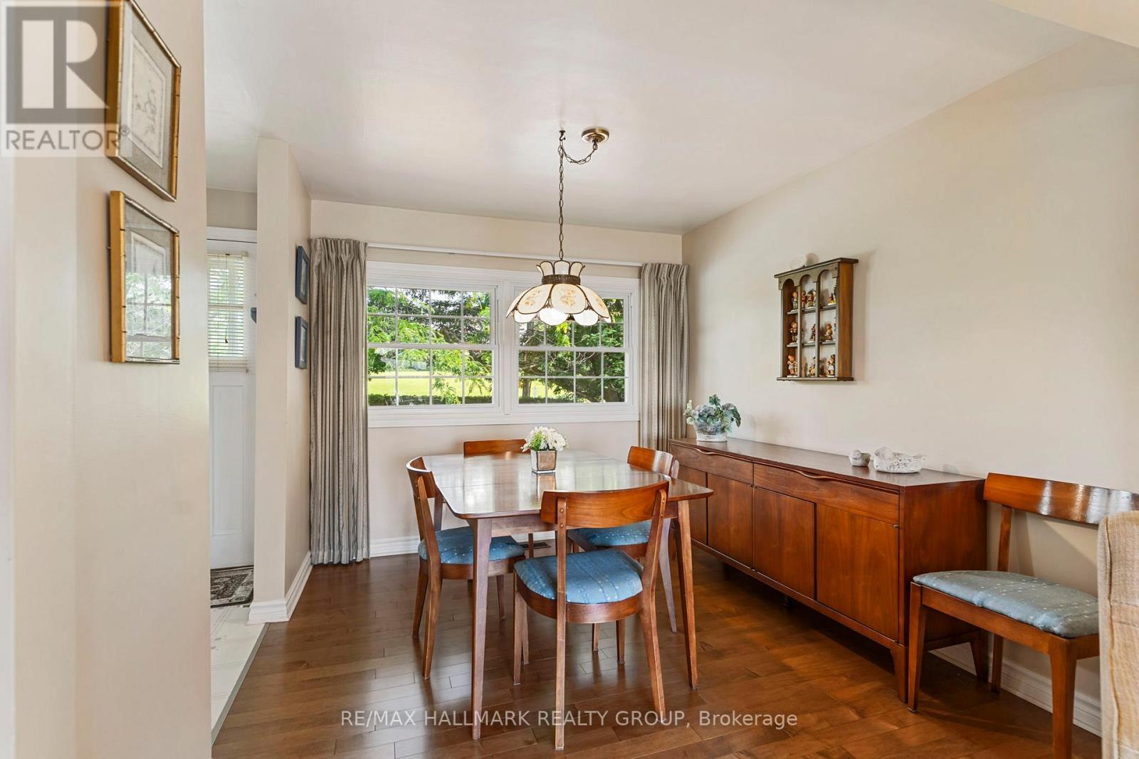 22 St Lawrence Court, Augusta, ON