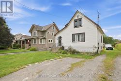 116 STEELE STREET Port Colborne (Sugarloaf), ON L3K 4X5