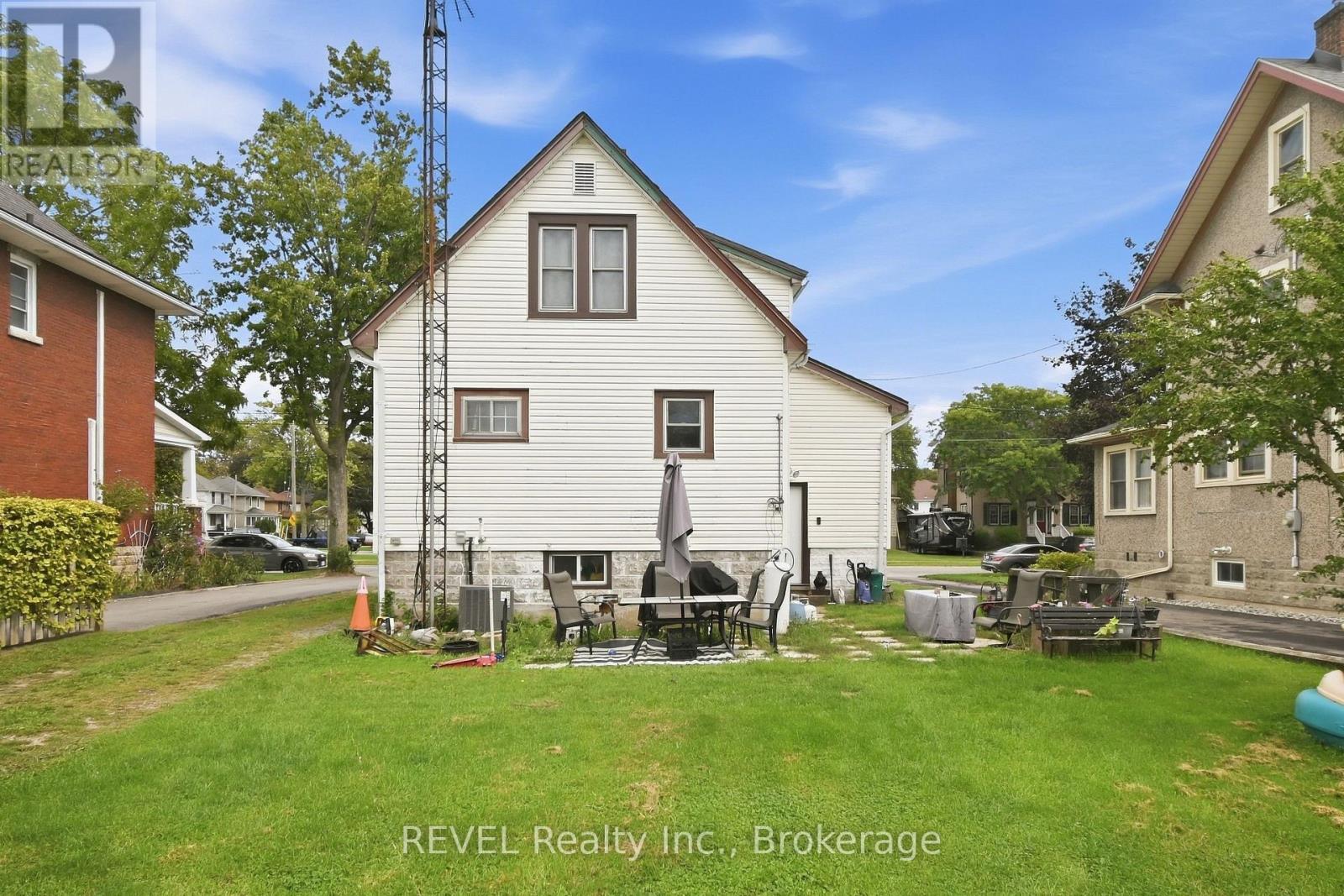 116 Steele Street, Port Colborne (Sugarloaf), ON
