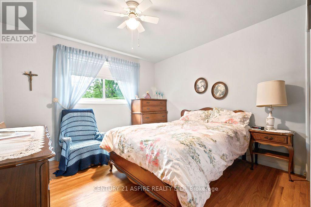 13 Herman Street, Petawawa, ON