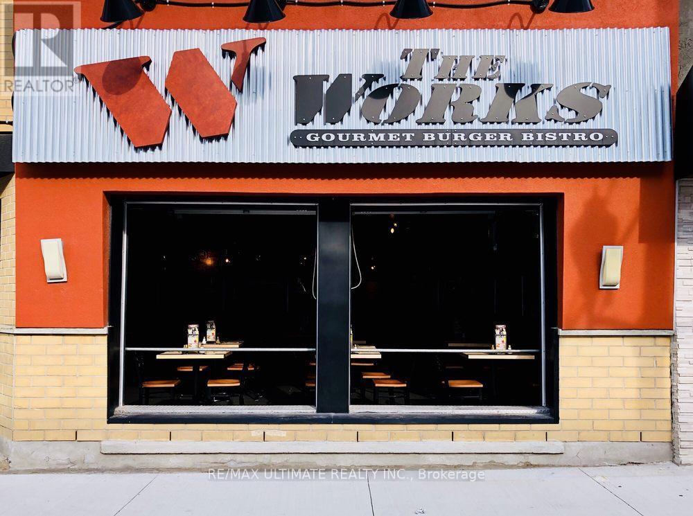 92 King Street S, Waterloo, ON