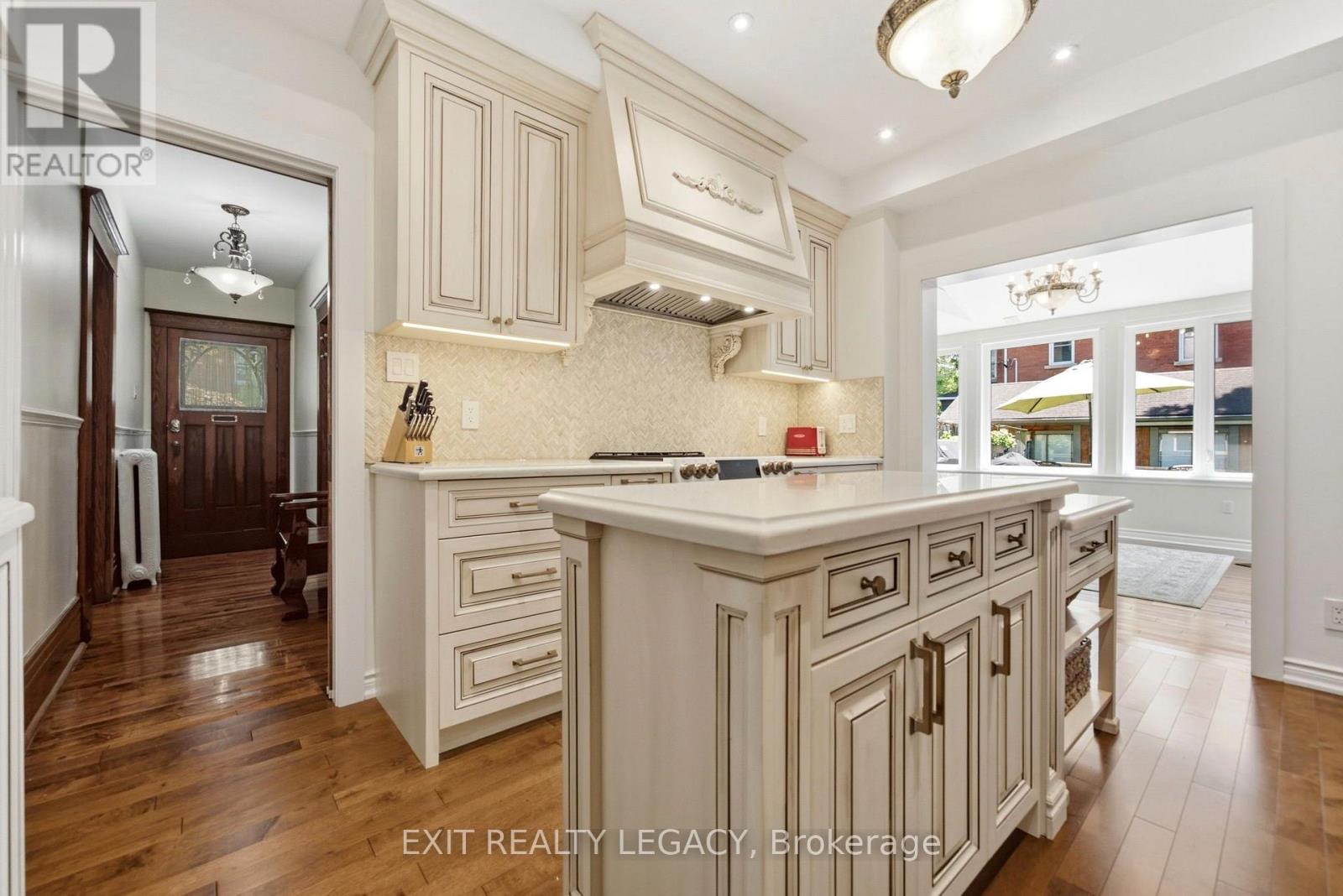 New kitchen - 126 Temperance Street, Aurora, ON