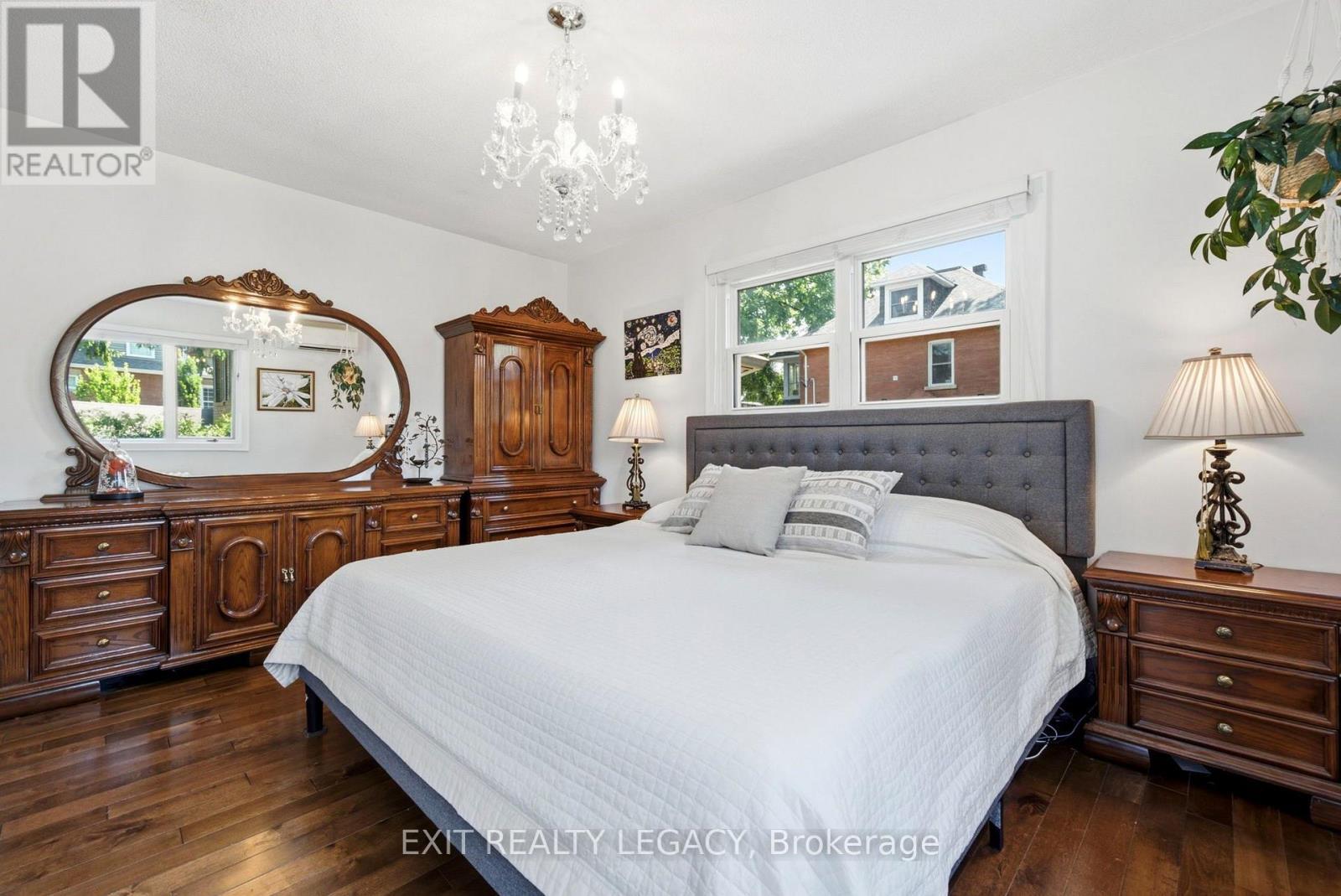 Primary bedroom at back - 126 Temperance Street, Aurora, ON