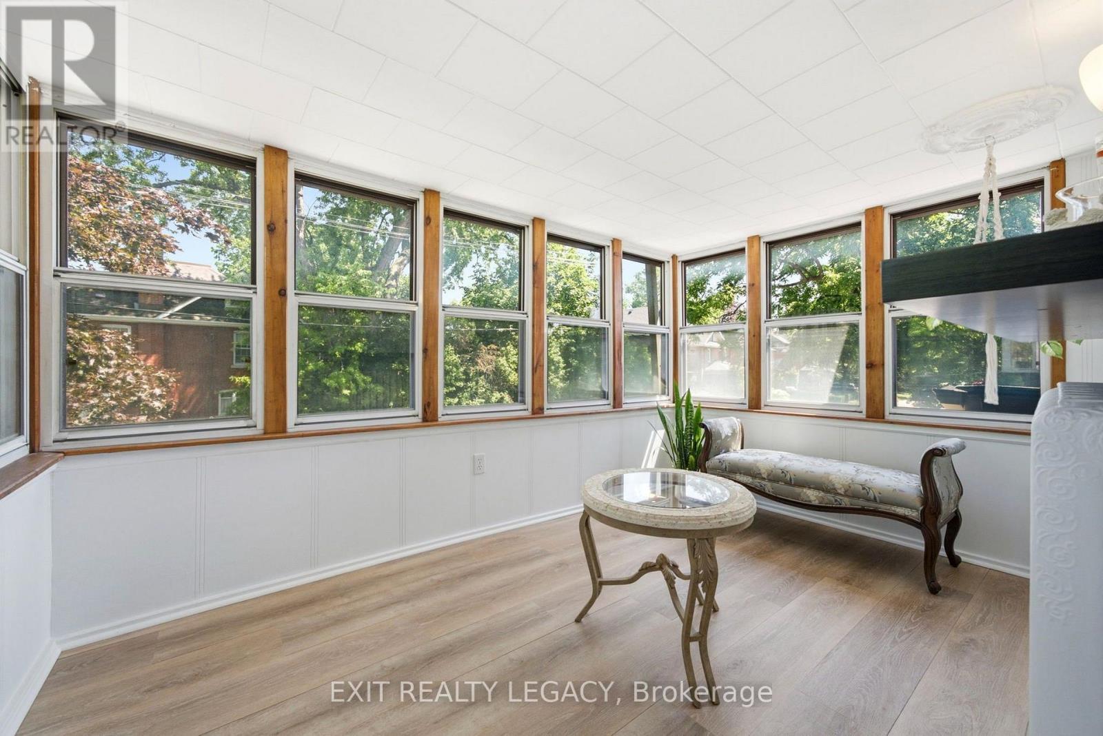 Suite 2 sunroom - 126 Temperance Street, Aurora, ON