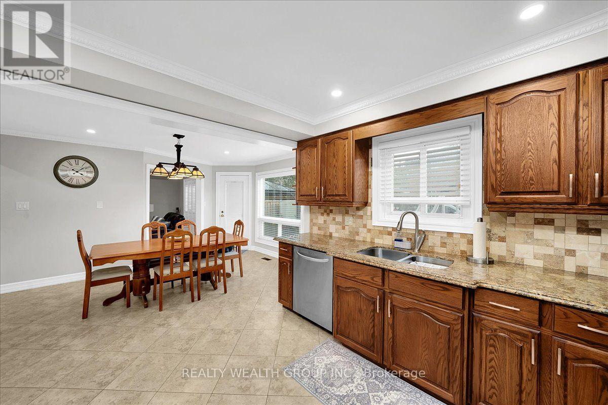 1576 Saugeen Drive, Pickering, ON