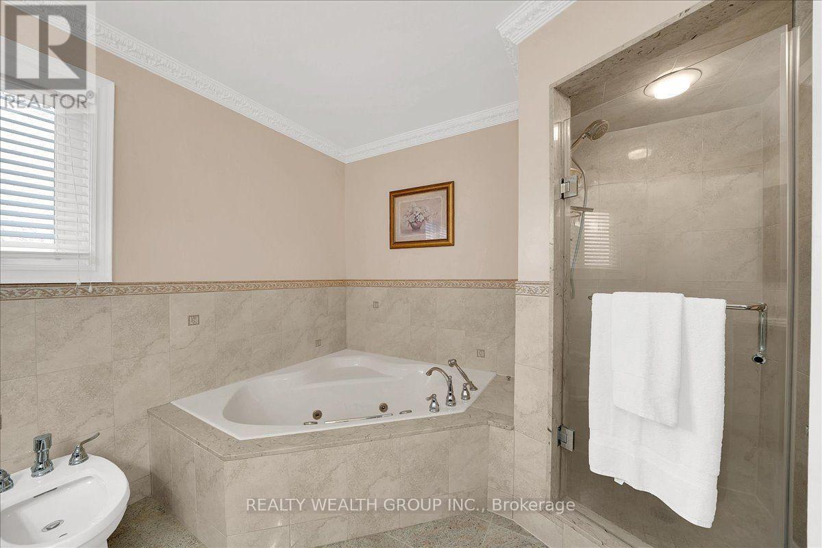 1576 Saugeen Drive, Pickering, ON