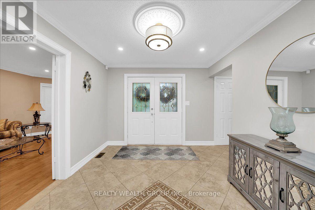 1576 Saugeen Drive, Pickering, ON