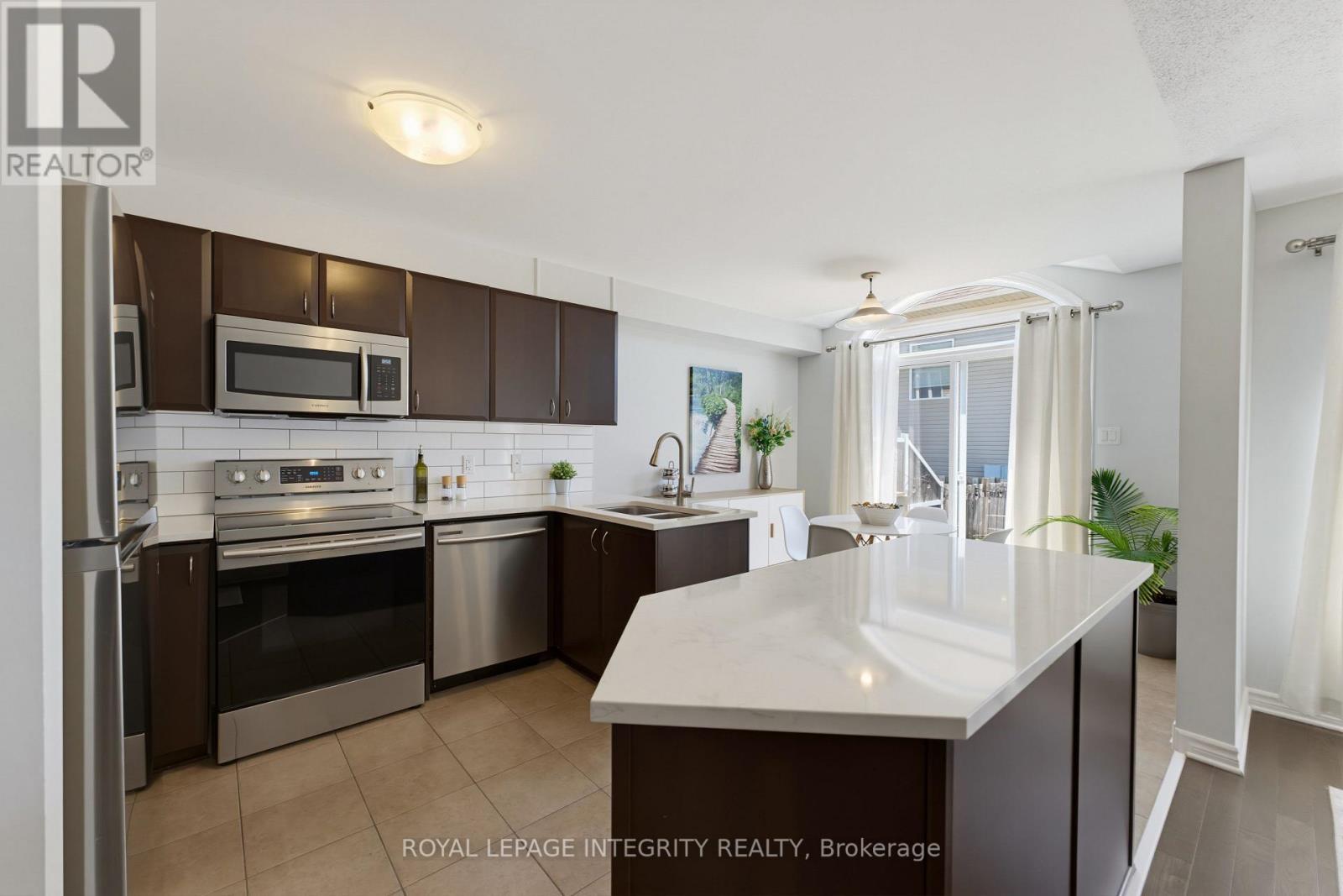 173 Silvermoon Crescent, Ottawa, ON