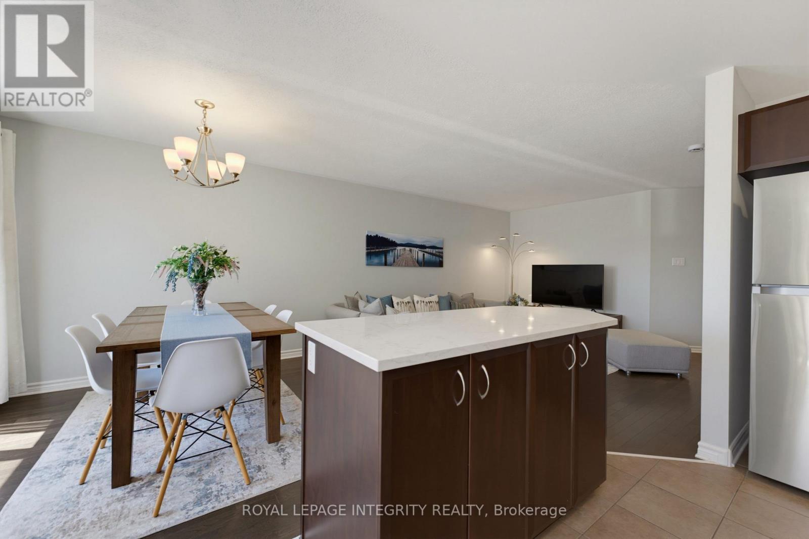 173 Silvermoon Crescent, Ottawa, ON