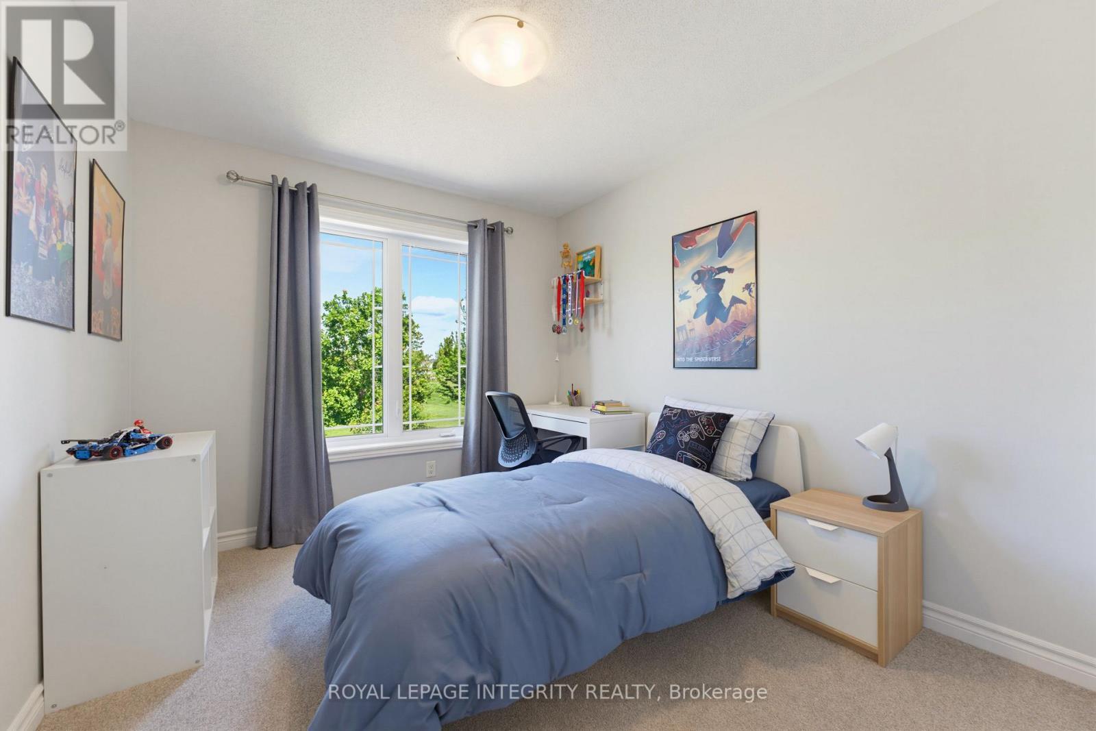 173 Silvermoon Crescent, Ottawa, ON