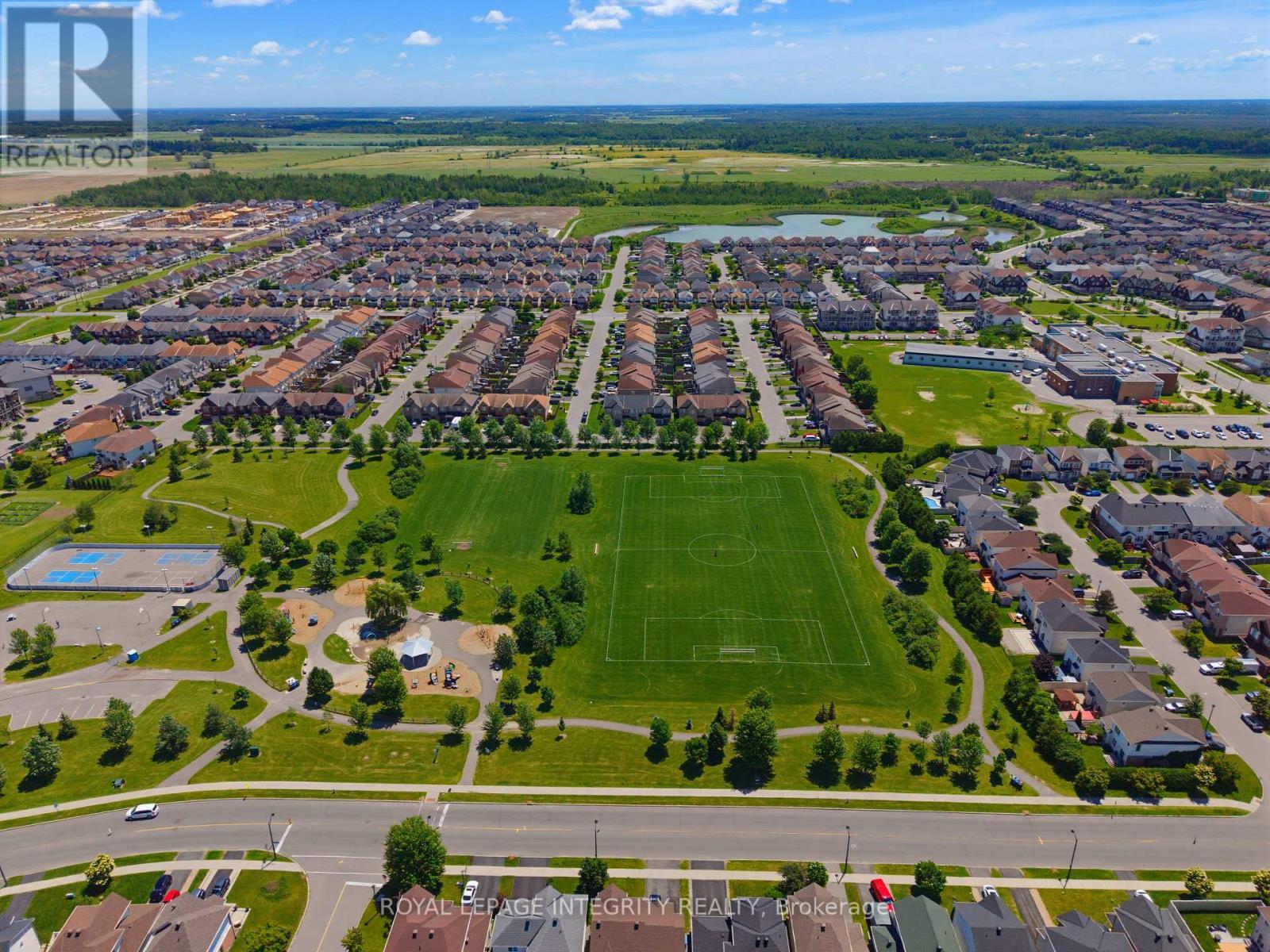 173 Silvermoon Crescent, Ottawa, ON