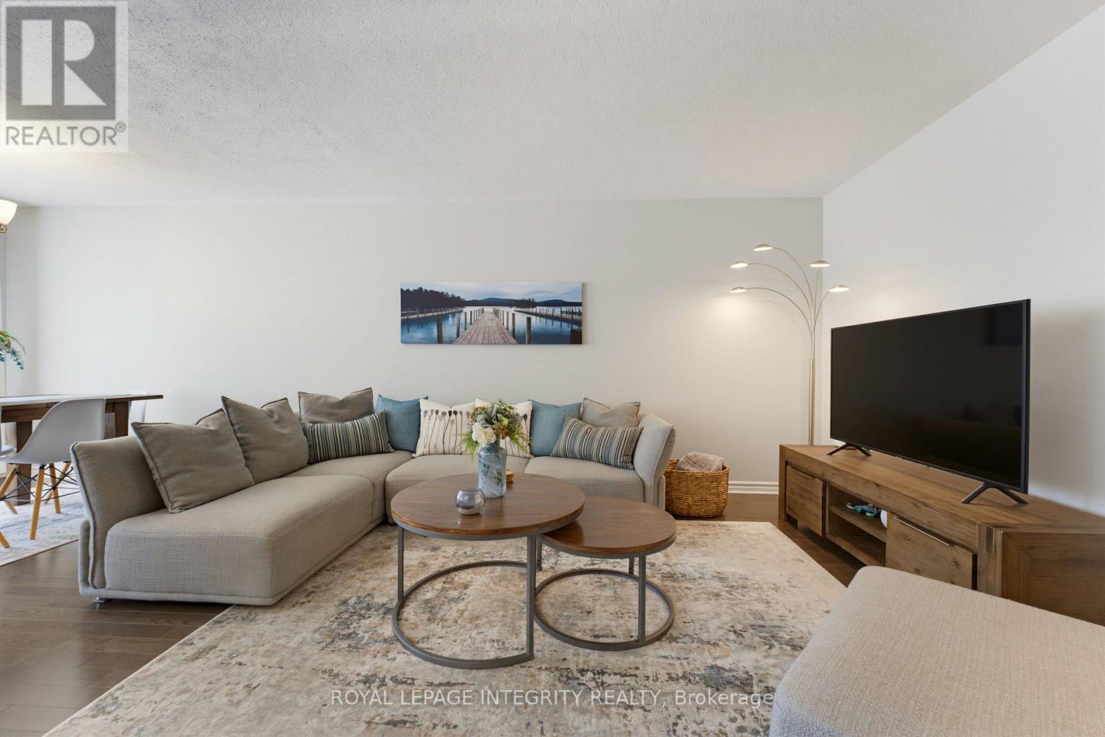 173 Silvermoon Crescent, Ottawa, ON