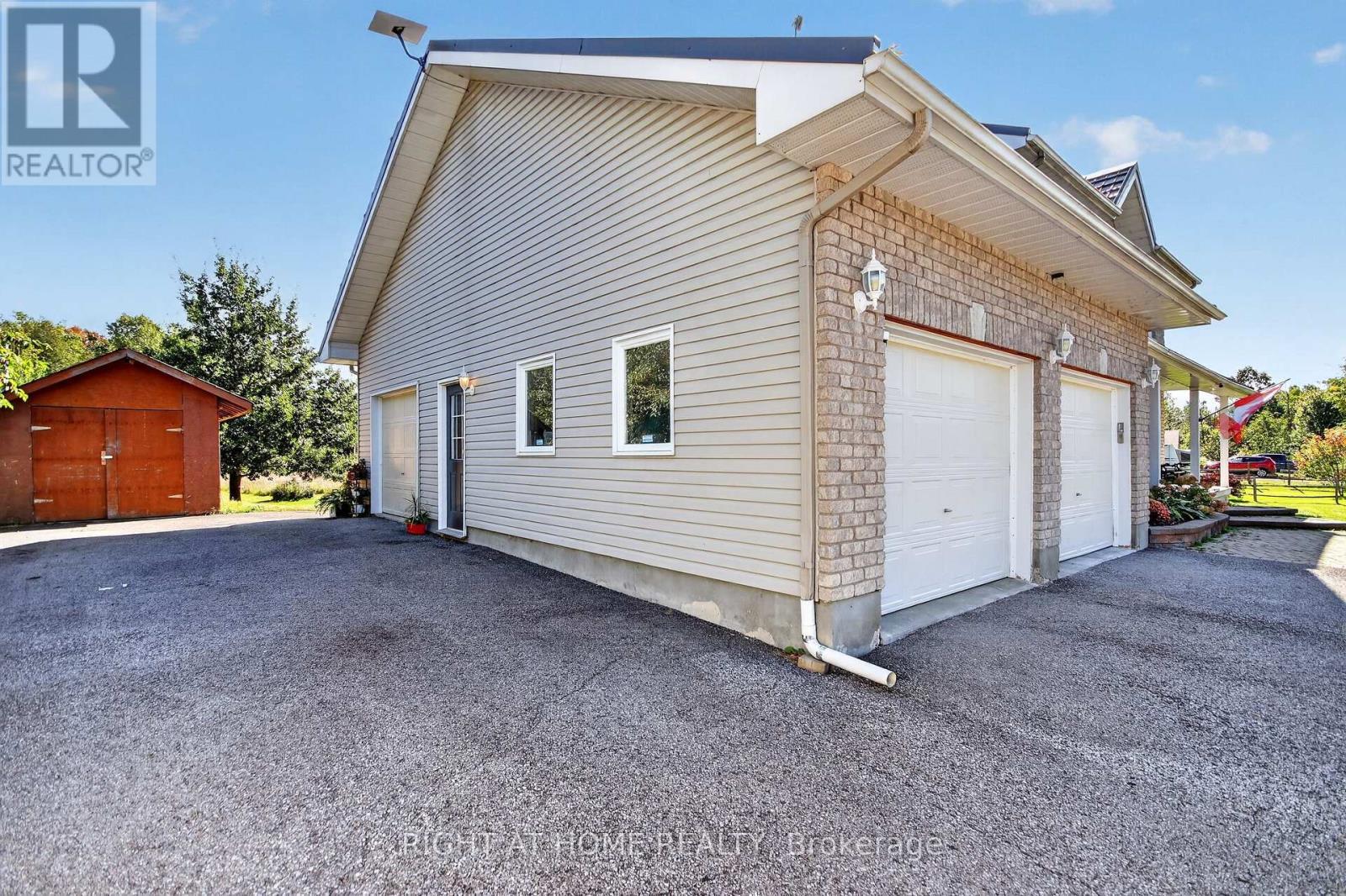 3100 Klondike Road W, Ottawa, ON