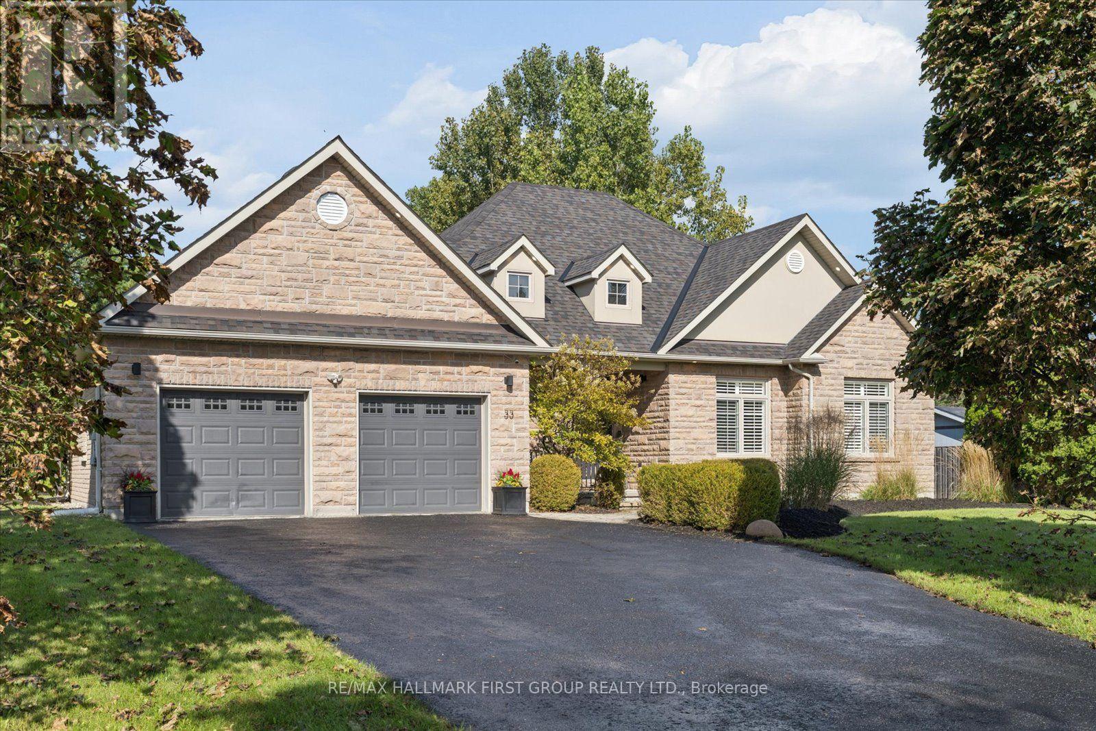33 Deerfield Drive, Hamilton Township, ON