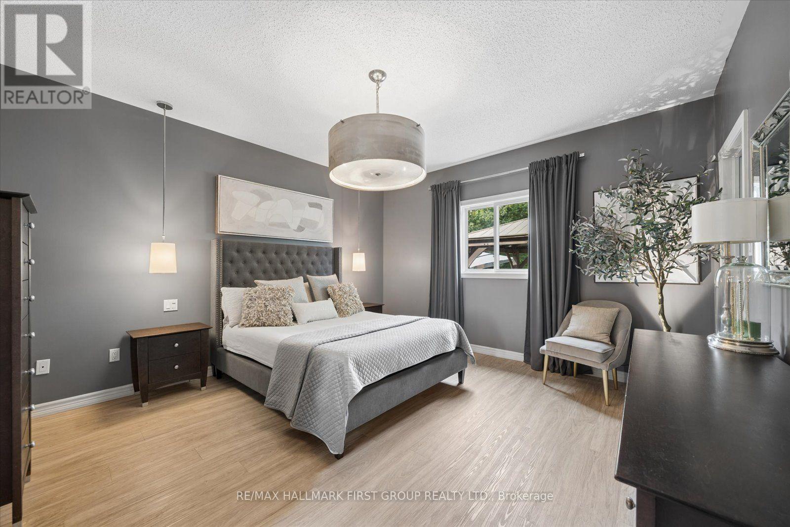 Primary Bedroom - 33 Deerfield Drive, Hamilton Township, ON