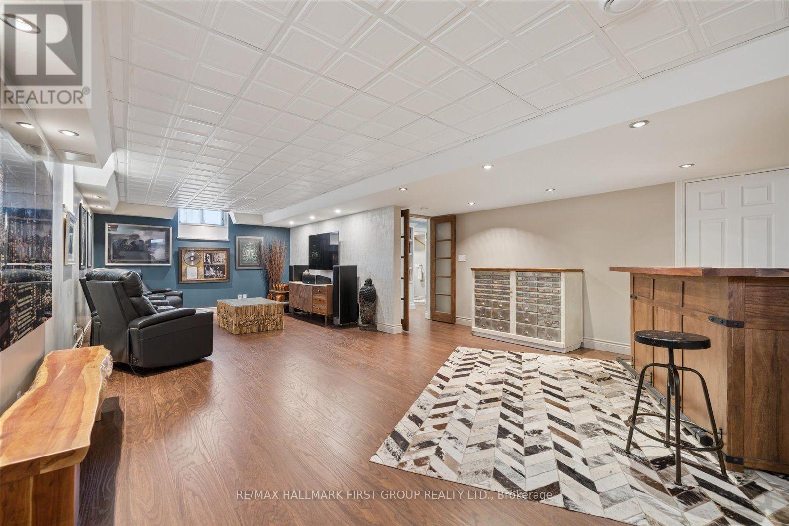 Lower Level Recreation Entertainment Bar Area - 33 Deerfield Drive, Hamilton Township, ON