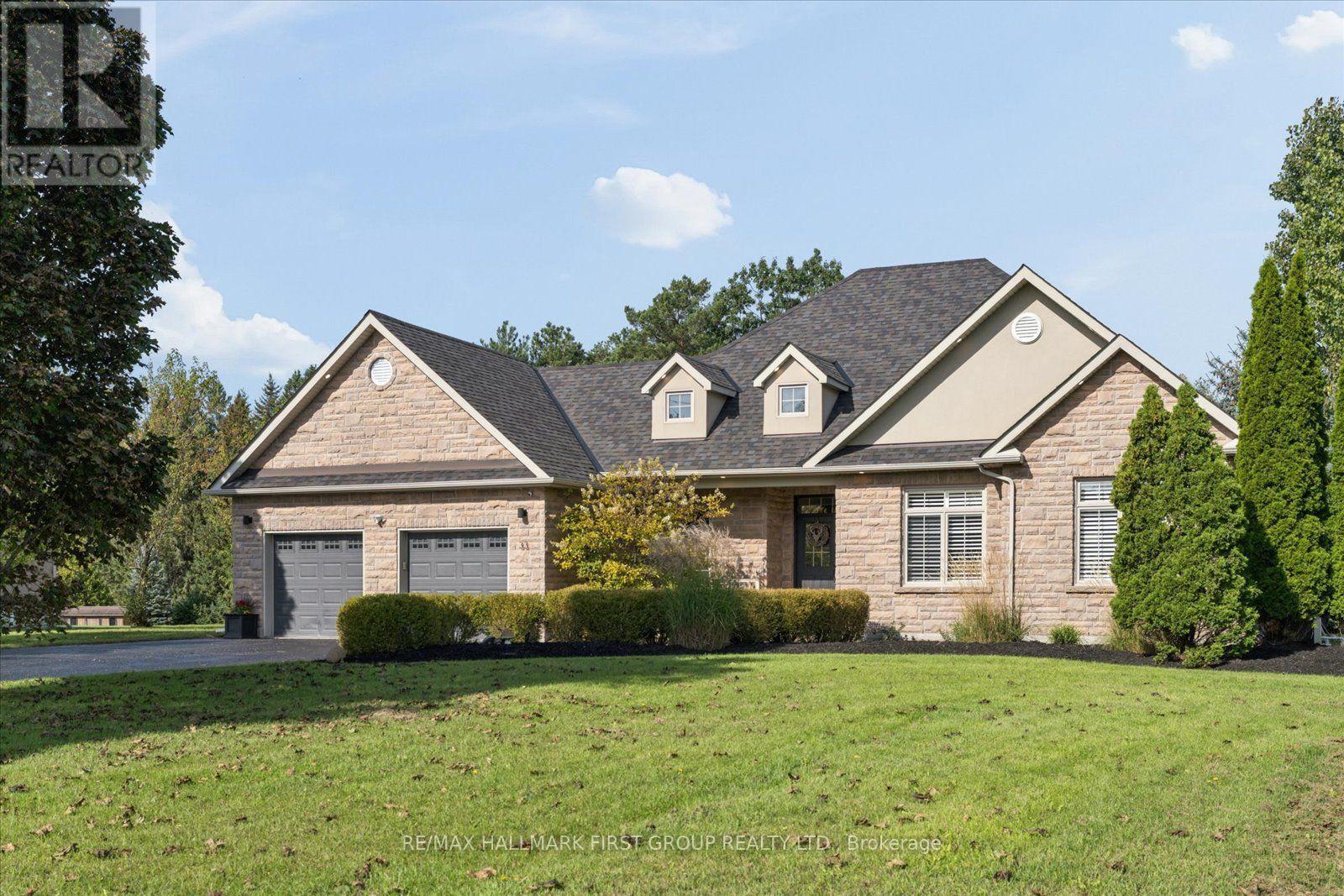 Front of Property - Alternate View - 33 Deerfield Drive, Hamilton Township, ON