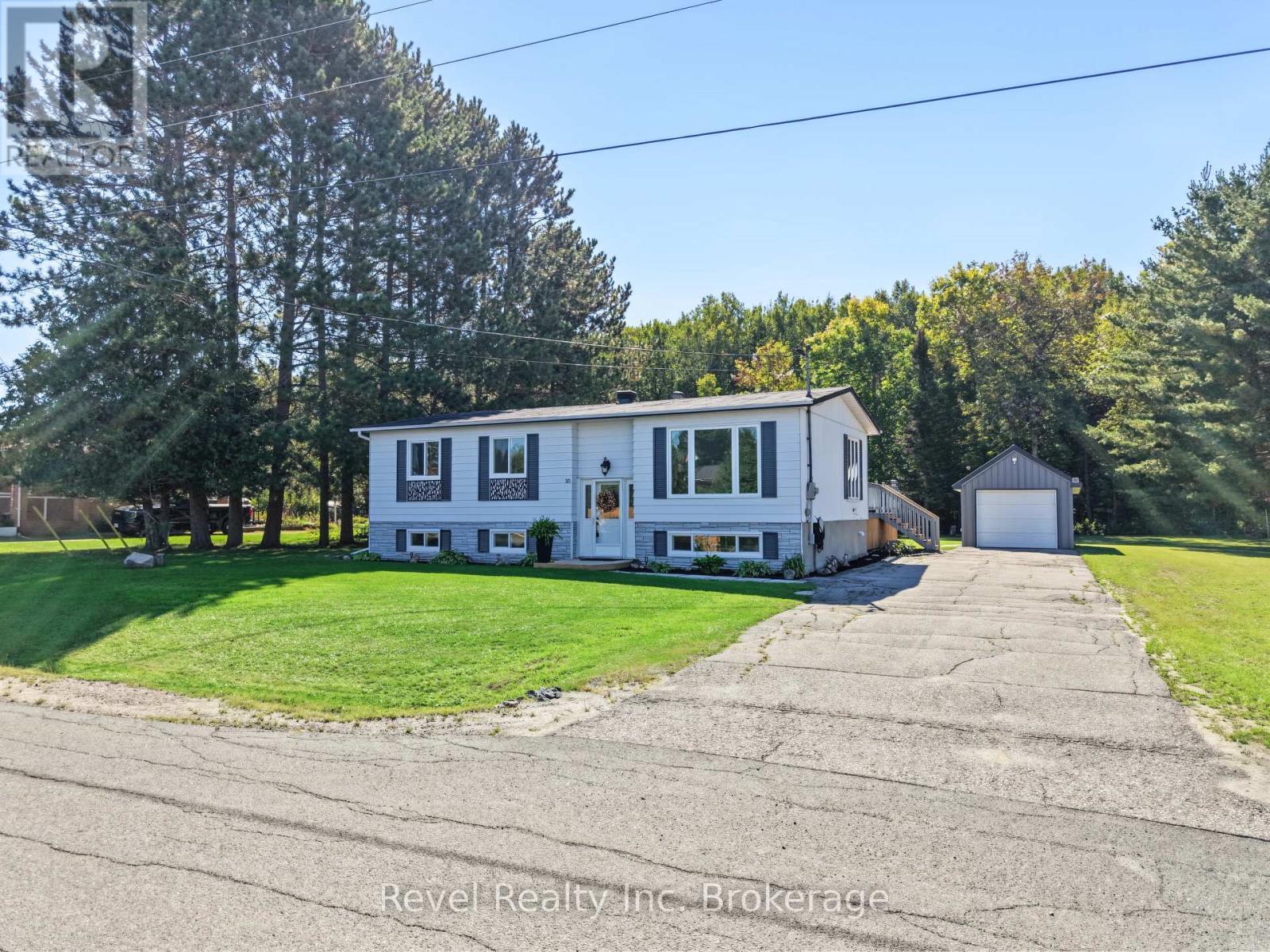 30 Maple Street, West Nipissing (Field), ON